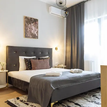 Διαμέρισμα Bright 3br Flat - Location - View Balcony