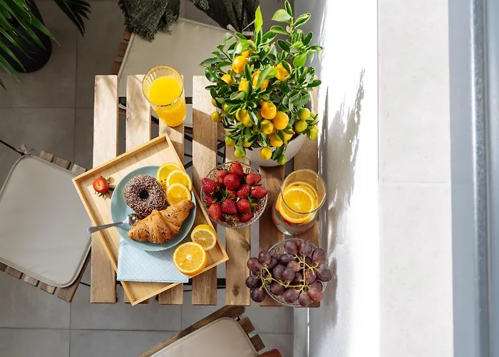 Bright 3br Flat - Location - View Balcony アパート *