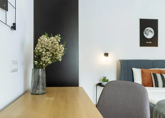 Apartment Bright 3br Flat - Location - View Balcony Bukarest