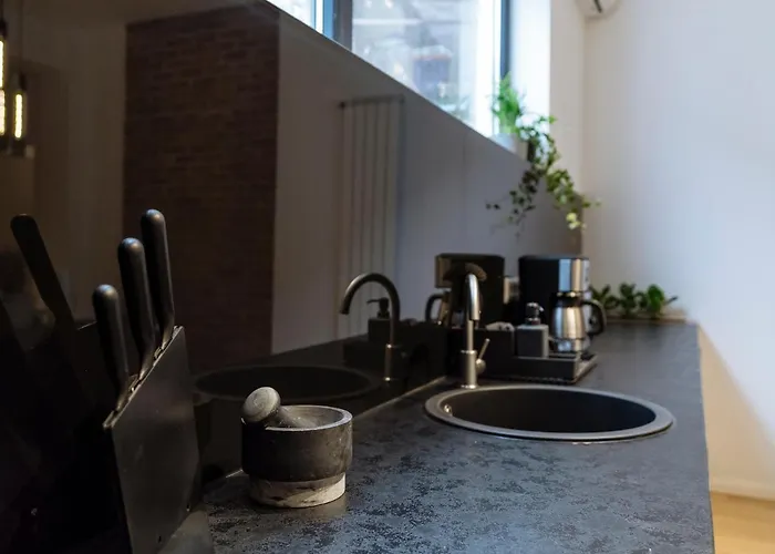 Appartement Bright 3br Flat - Location - View Balcony