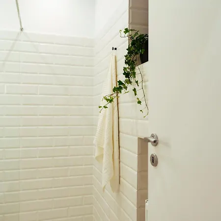 Bright 3br Flat - Location - View Balcony * Boekarest