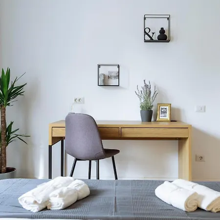 Bright 3br Flat - Location - View Balcony Appartement Boekarest